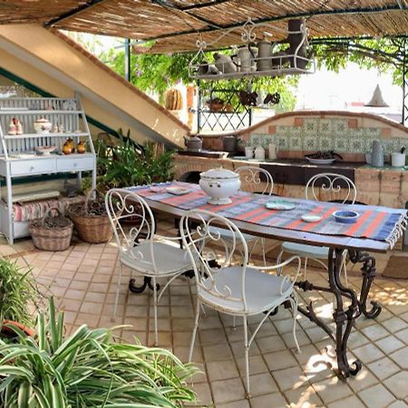 Terrazza Pavone Apartment Aci Castello Exterior photo